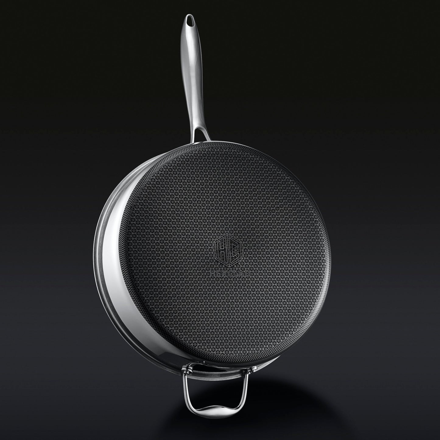 Hybrid Deep Saut¨¦ Pan with Lid, 5.5-Qt