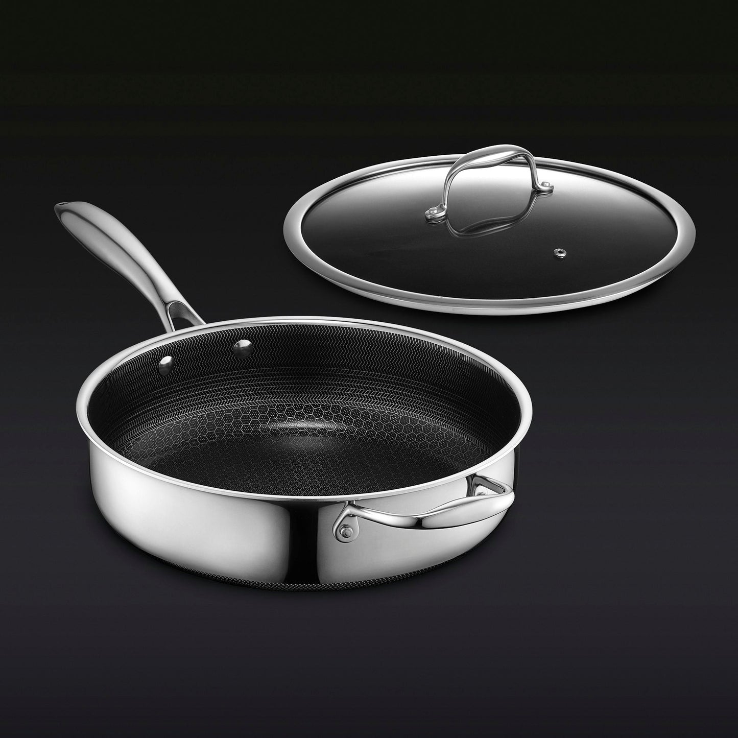 Hybrid Deep Saut¨¦ Pan with Lid, 3.3-Qt