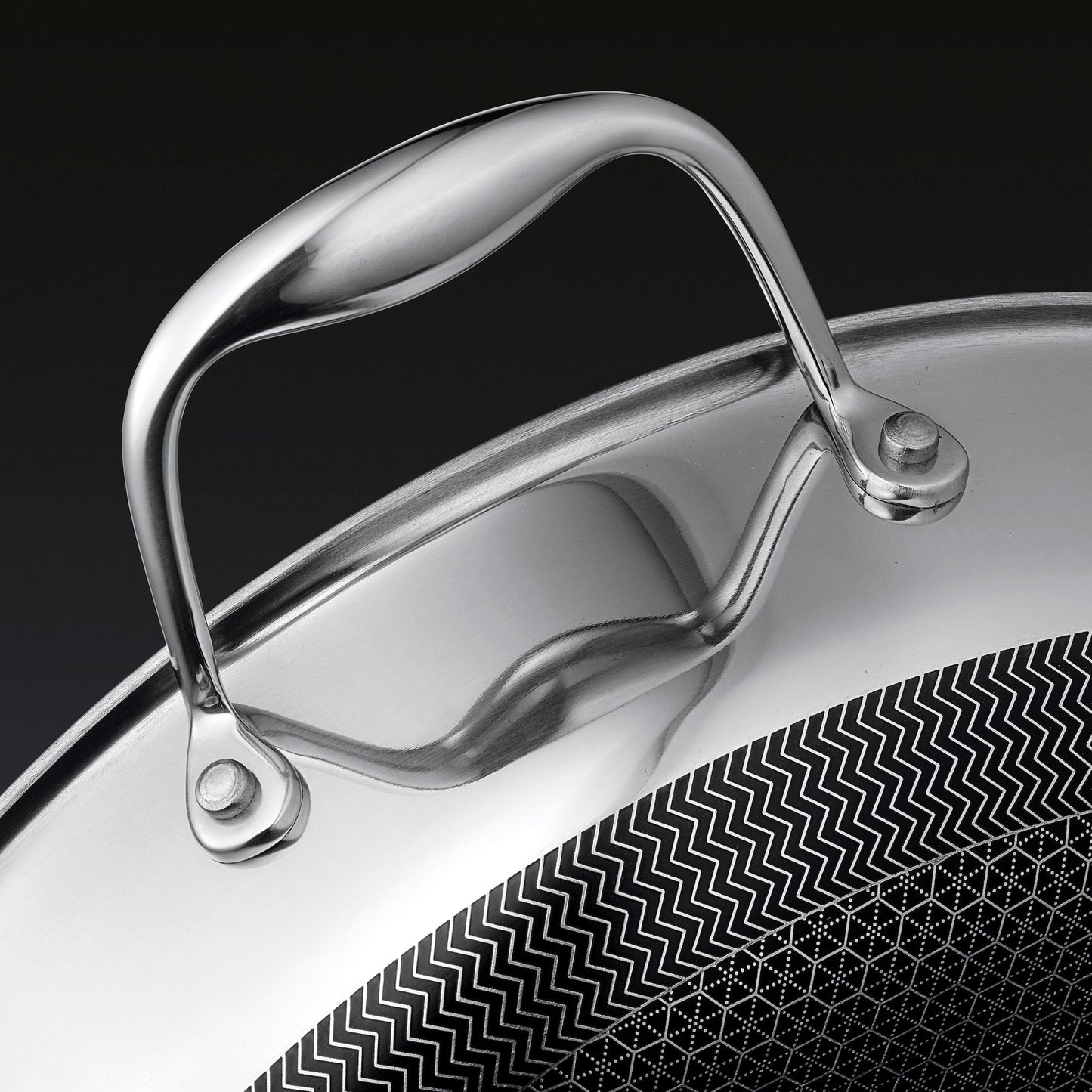 Hybrid Deep Saut¨¦ Pan with Lid, 4.5-Qt